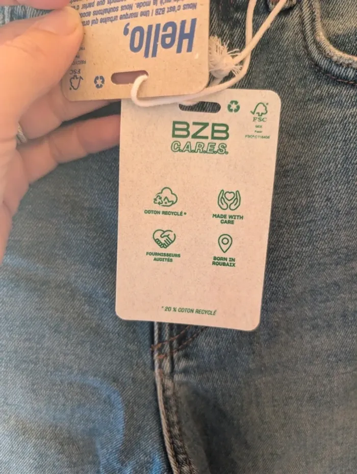 Jean BZB taille 32 neuf - photo numéro 6