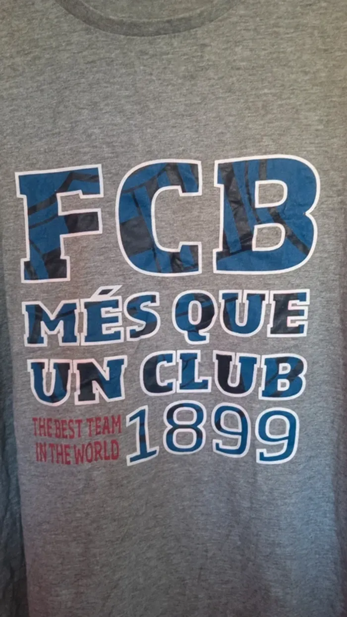 FC Barcelona XXL – Tee-shirt gris stylé pour fans engagés - photo numéro 4