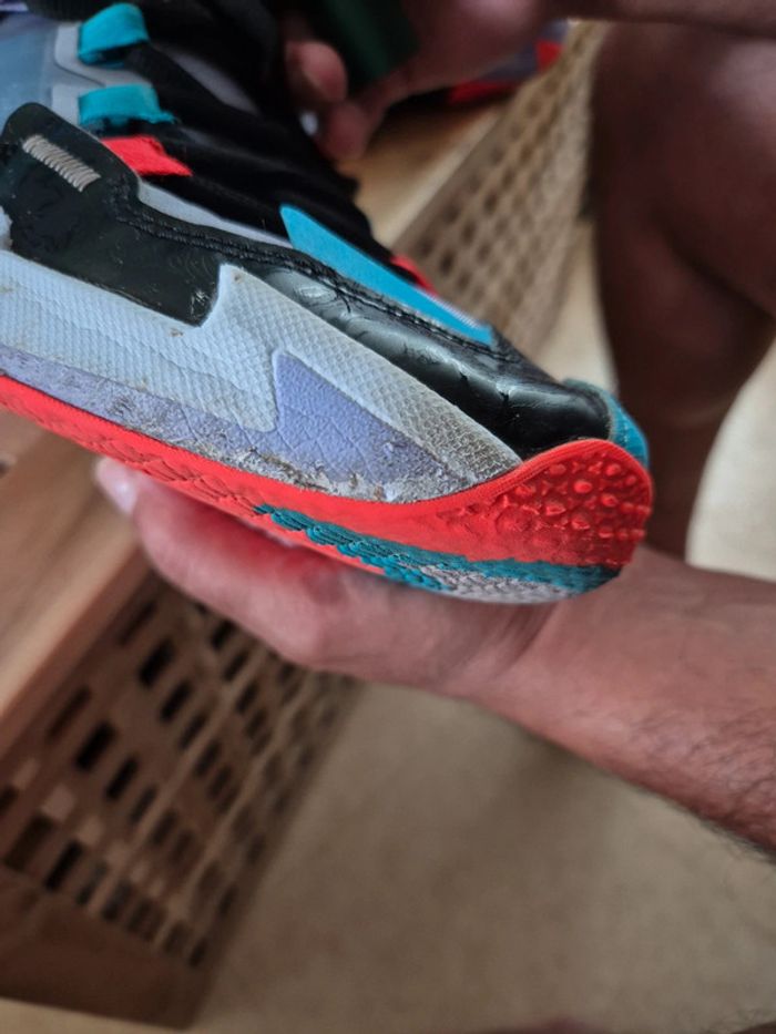 Chaussures pour 🏀 - photo numéro 11