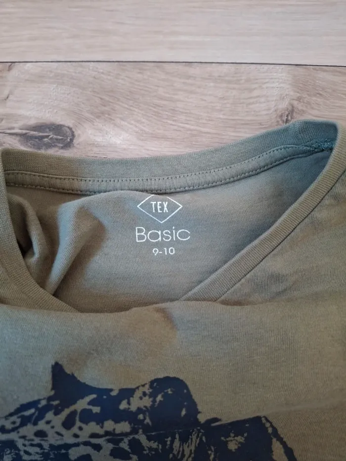 Tea shirt 9/10 ans - photo numéro 8