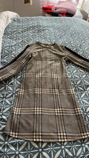Robe mi longue fille