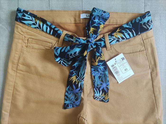 Bermuda taille 40 neuf La Halle nouvelle collection - photo numéro 2