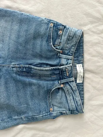 Jean mom slim