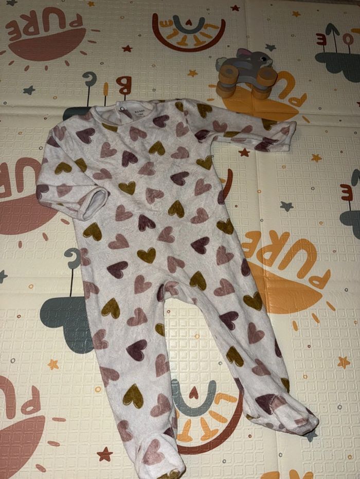 lot pyjama 18 mois - photo numéro 3