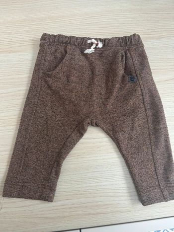 Pantalon confortable Zara taille 6-9 mois