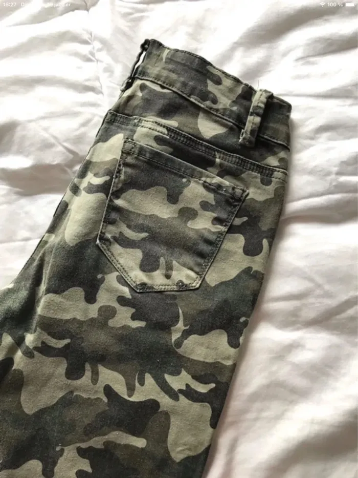 Jean camouflage kaki militaire Monday Premium taille 34 - photo numéro 11