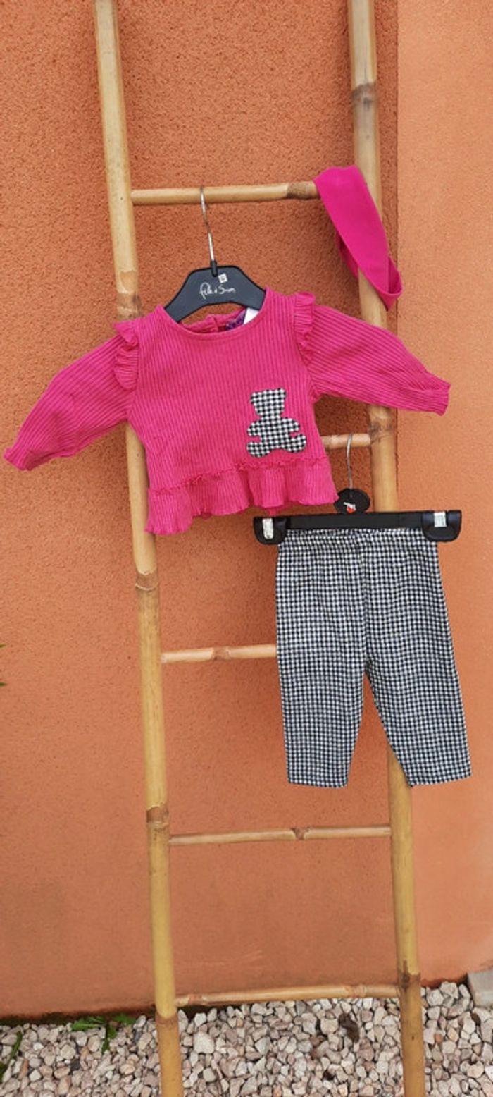 Ensemble fille 6 mois