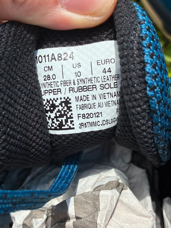 Baskets asics gel venture 8 bleu marine et beige pointure 44 neuves - photo numéro 11