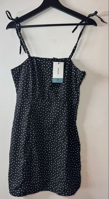 Robe noir à poids blancs Lefties 