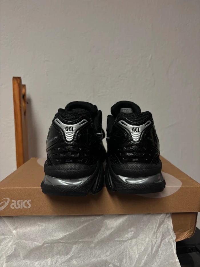 Asics Gel Kayano 14 Taille 39.5 - photo numéro 4