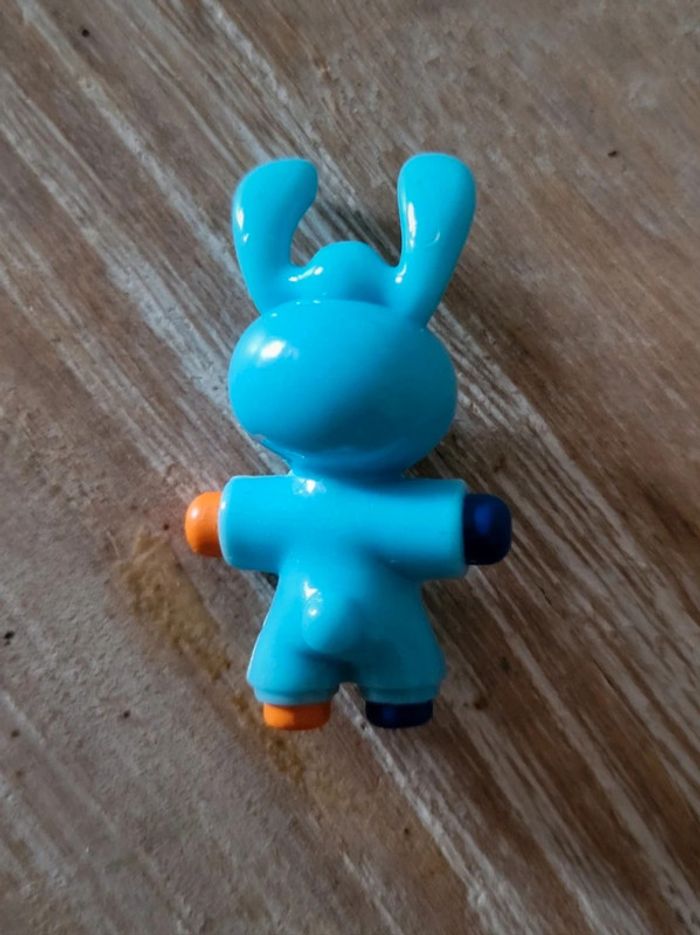 Lot de 2 figurines Kinder bonhomme et lapin crayon calendrier de l'avent Noël piñata anniversaire - photo numéro 5