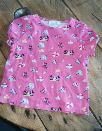 T-shirt.