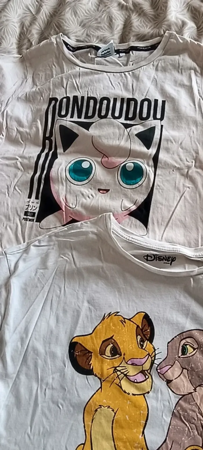 Pas de vintedgo go svp ! Lot de 5 tee-shirts Disney - photo numéro 4