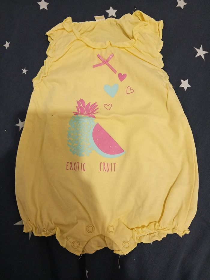 Barboteuse jaune "Exotic fruit" _ 62 cm