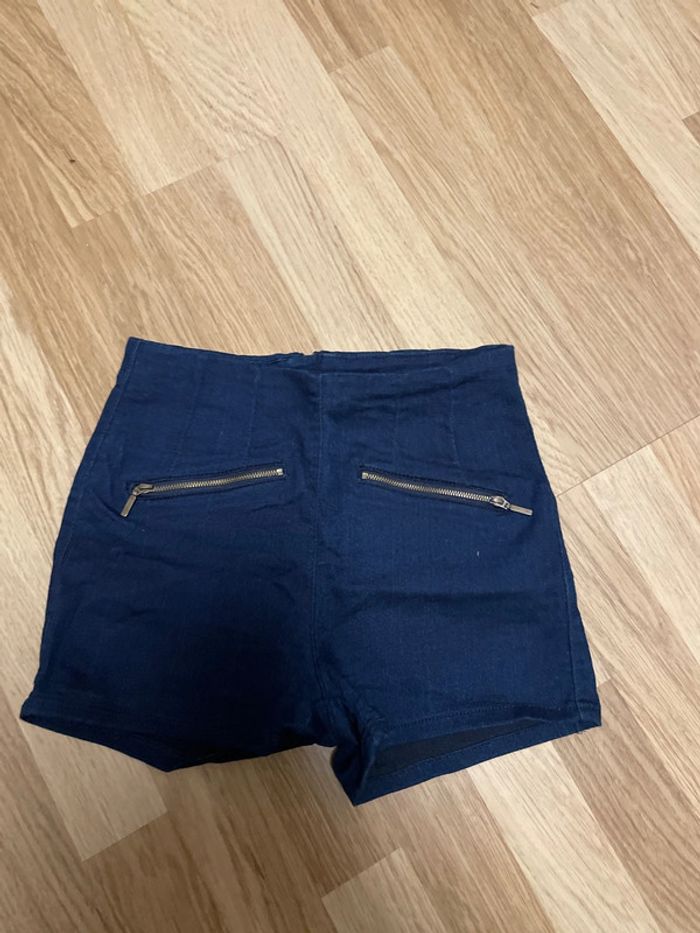 Mini short bershka - photo numéro 2