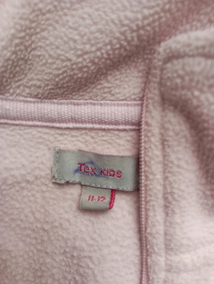 Polaire rose 11/12 ans tex 2€5 - photo numéro 2
