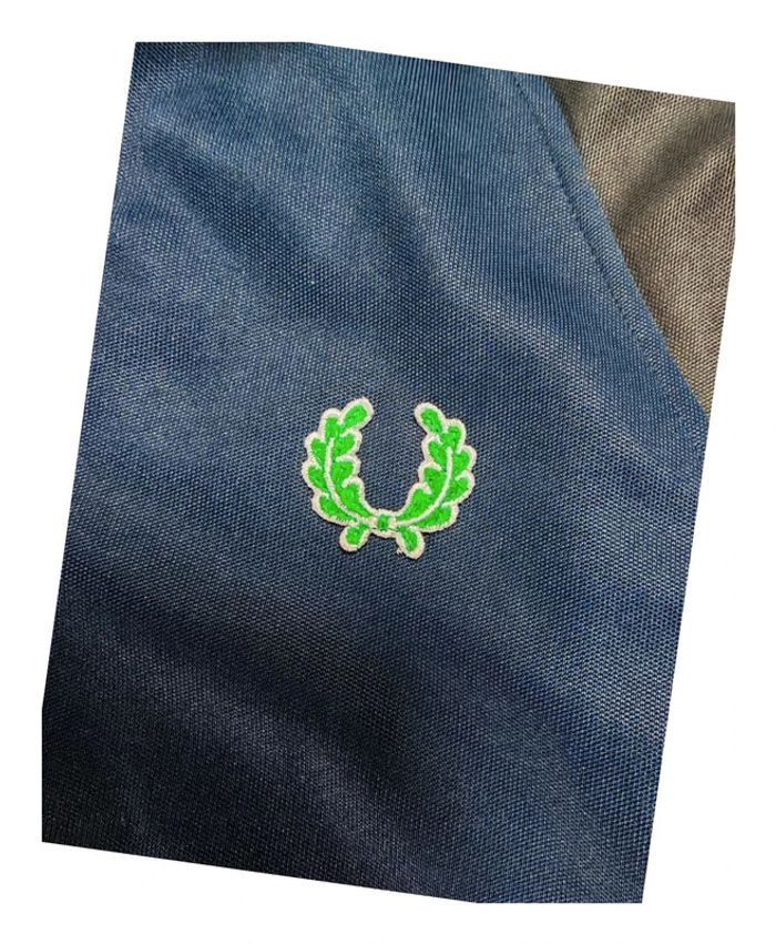 Veste Fred Perry Taille XS - photo numéro 2