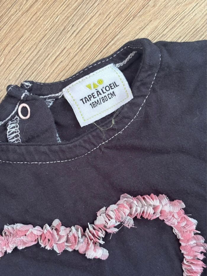 T-shirt noir cœur TAO - photo numéro 4