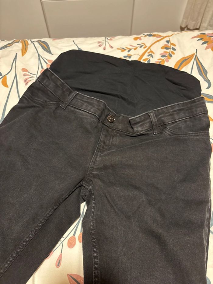 Jean grossesse noir taille 40 Kiabi - photo numéro 3