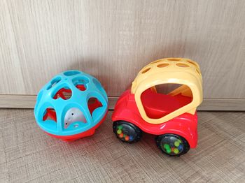 Lot 2 jeux sensoriels bébé 