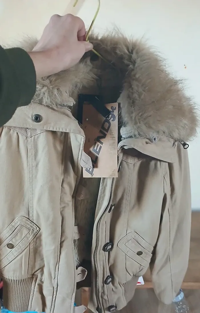 Blouson beige clair - photo numéro 4