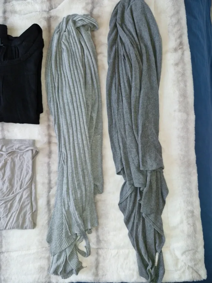 ot de 6 vêtements femme t. 42 - photo numéro 2