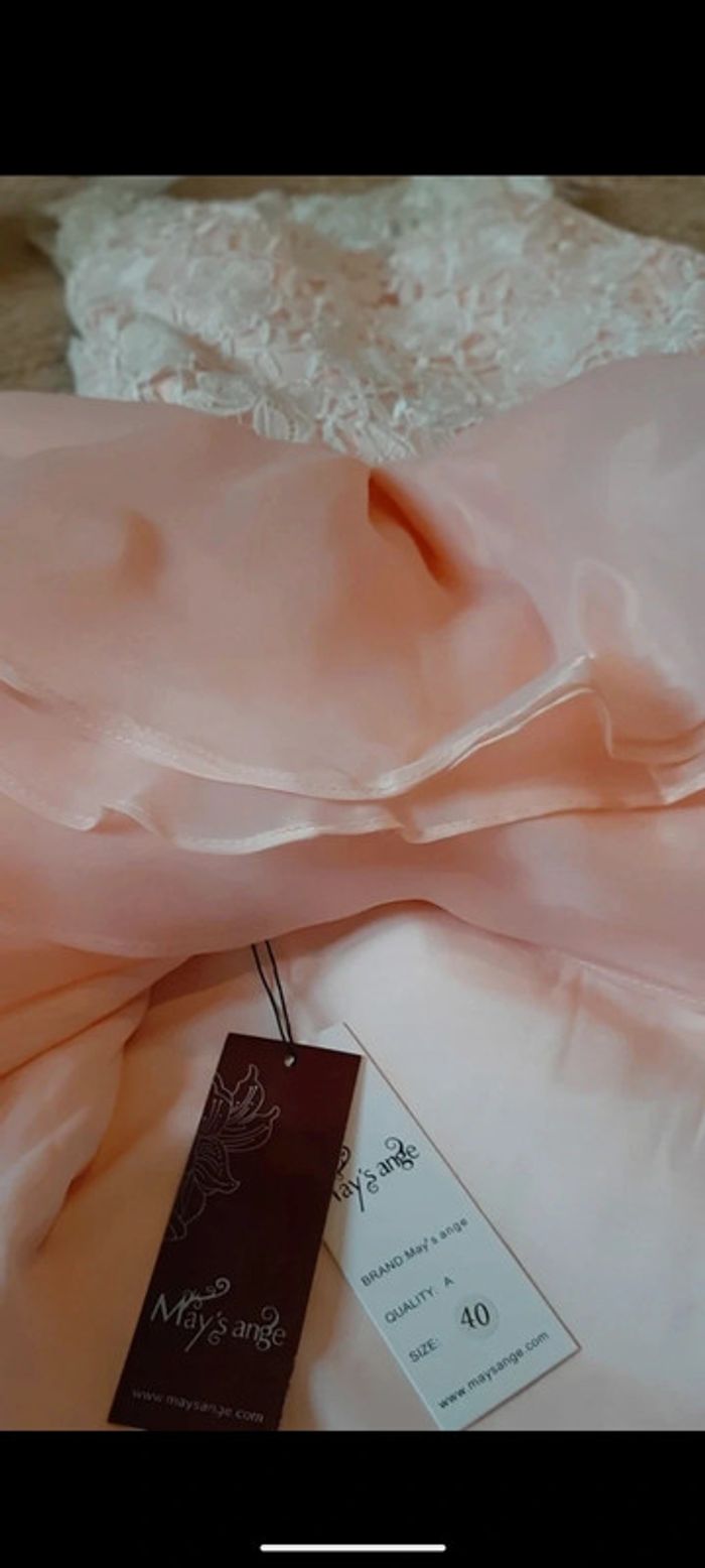 Robe de soirée avec volant - photo numéro 4