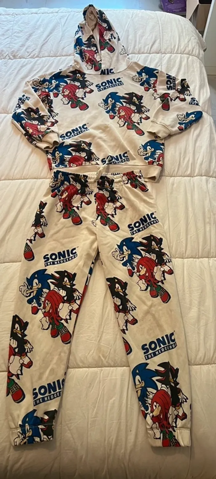 ensemble h&m sonic