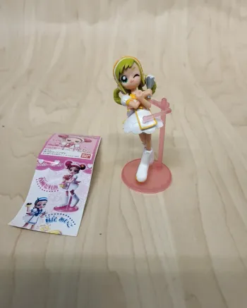 Gashapon figurine Magical Doremi DX 2: Momoko