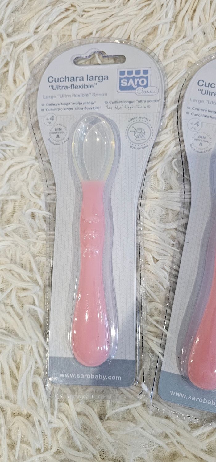 Lot de 2 cuillère souple en silicone rose Neufs - photo numéro 2