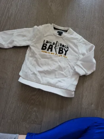 Pull 24 mois
