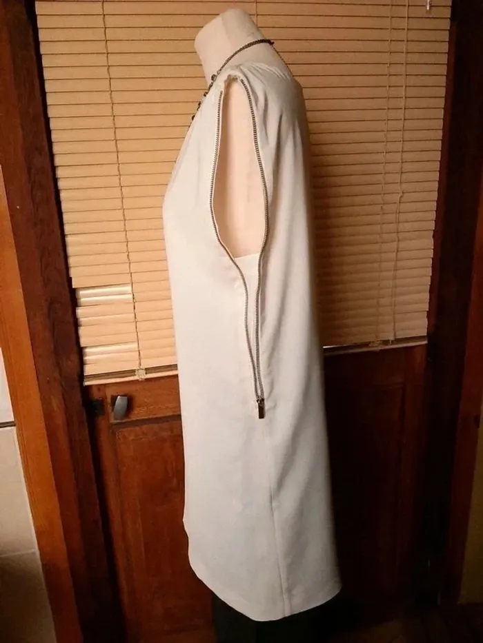 Robe blanc cassé "Grain de Malice" Taille 40 - photo numéro 4