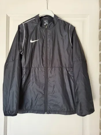 Veste coupe vent imperméable noire Nike - Parfait état