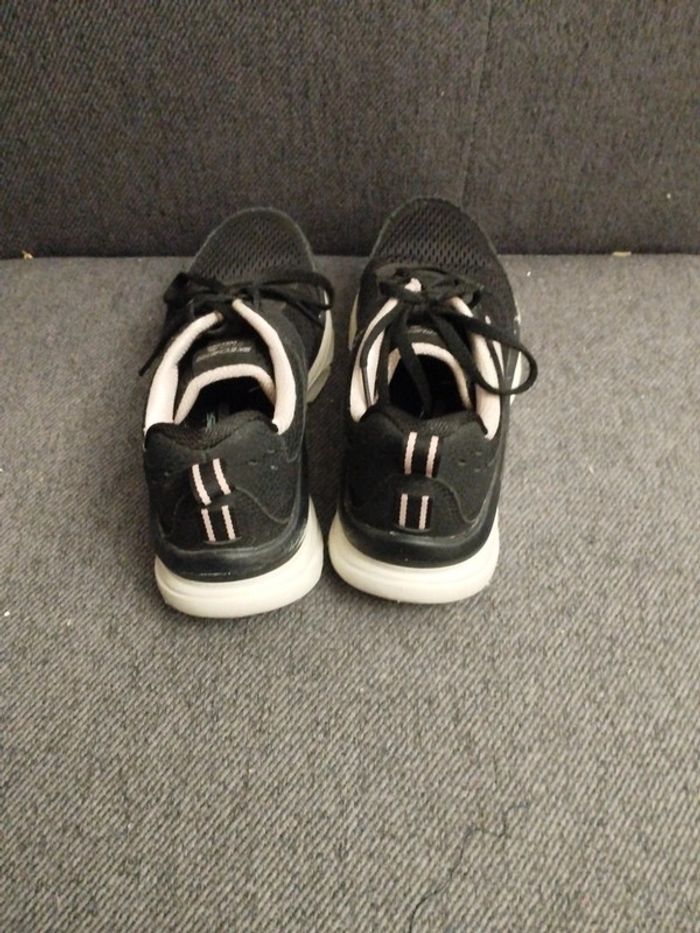Skechers taille 36 - photo numéro 4