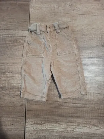 Pantalon velours Kiabi 3 mois
