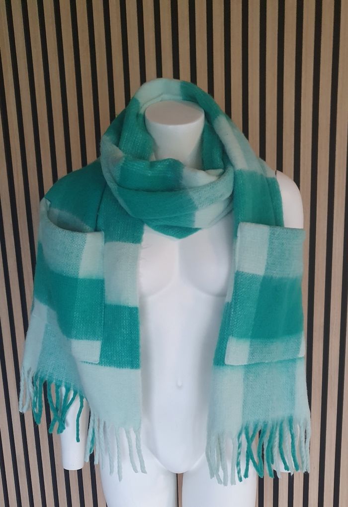 Magnifique écharpe d'hiver Pieces 🍀