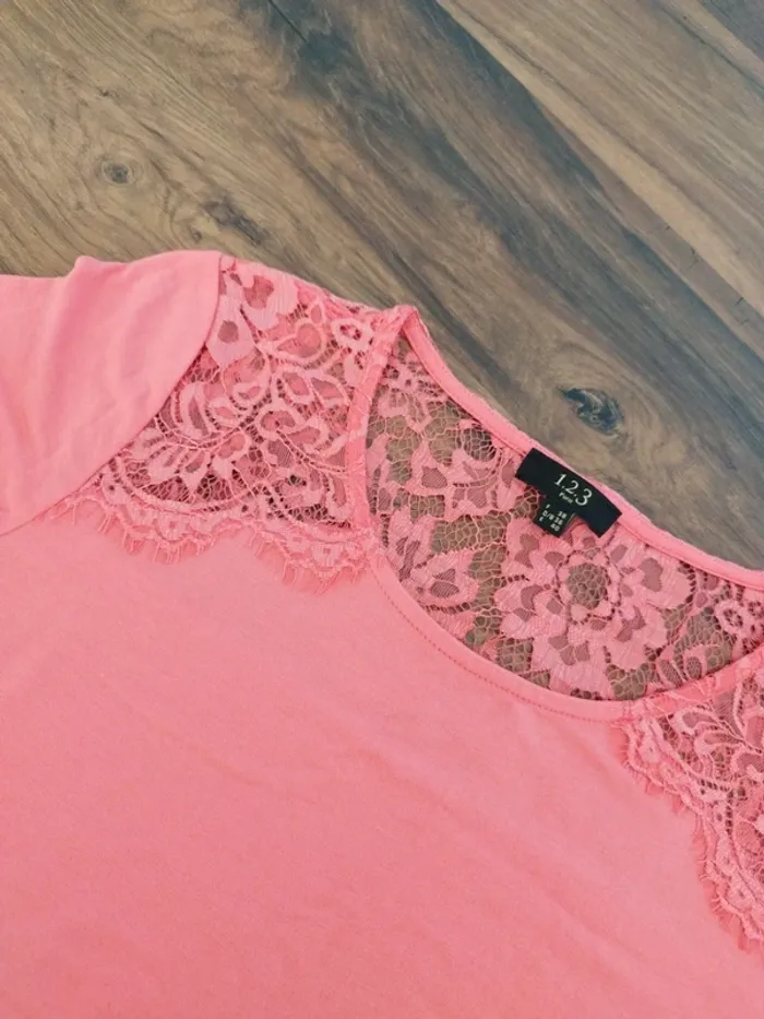 Tee-shirt rose à dentelle "123"-  Taille 38 - photo numéro 4