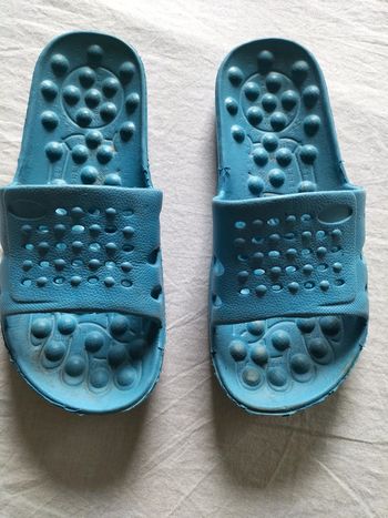 Claquettes de piscine pointure 38