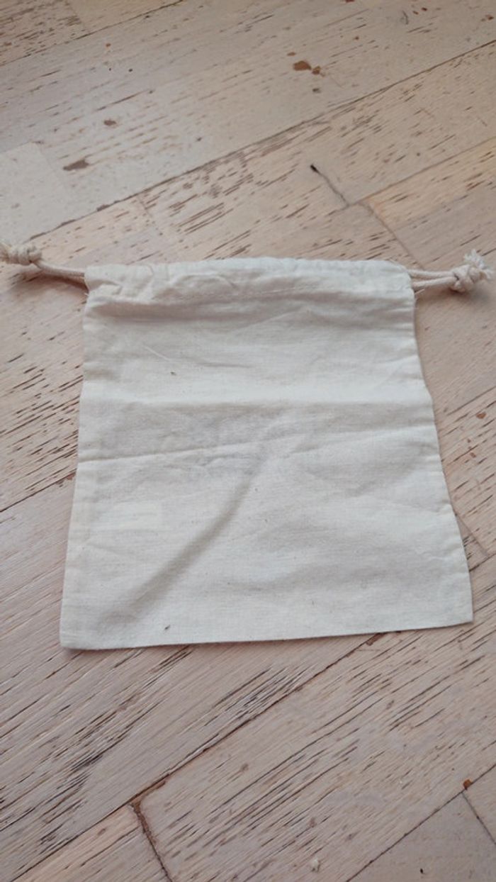 Petite pochette beige "la routine des icônes" - photo numéro 2