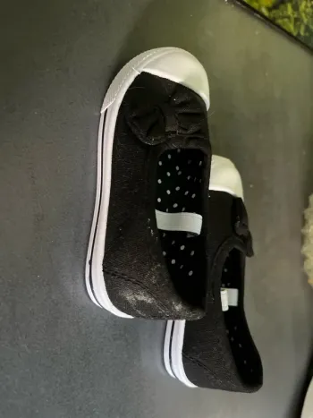 Chaussure fille taille 21