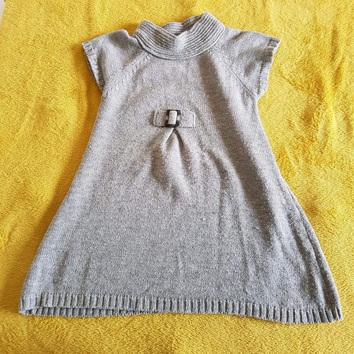 Pull sans manches avec col gris 12 ans