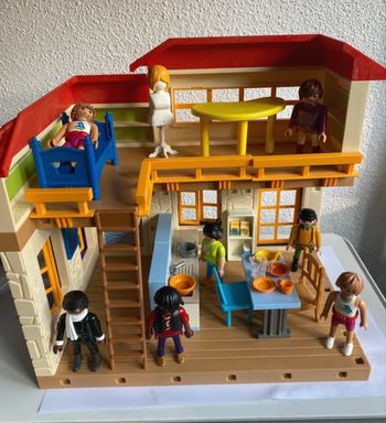 Maison playmobil et accessoires