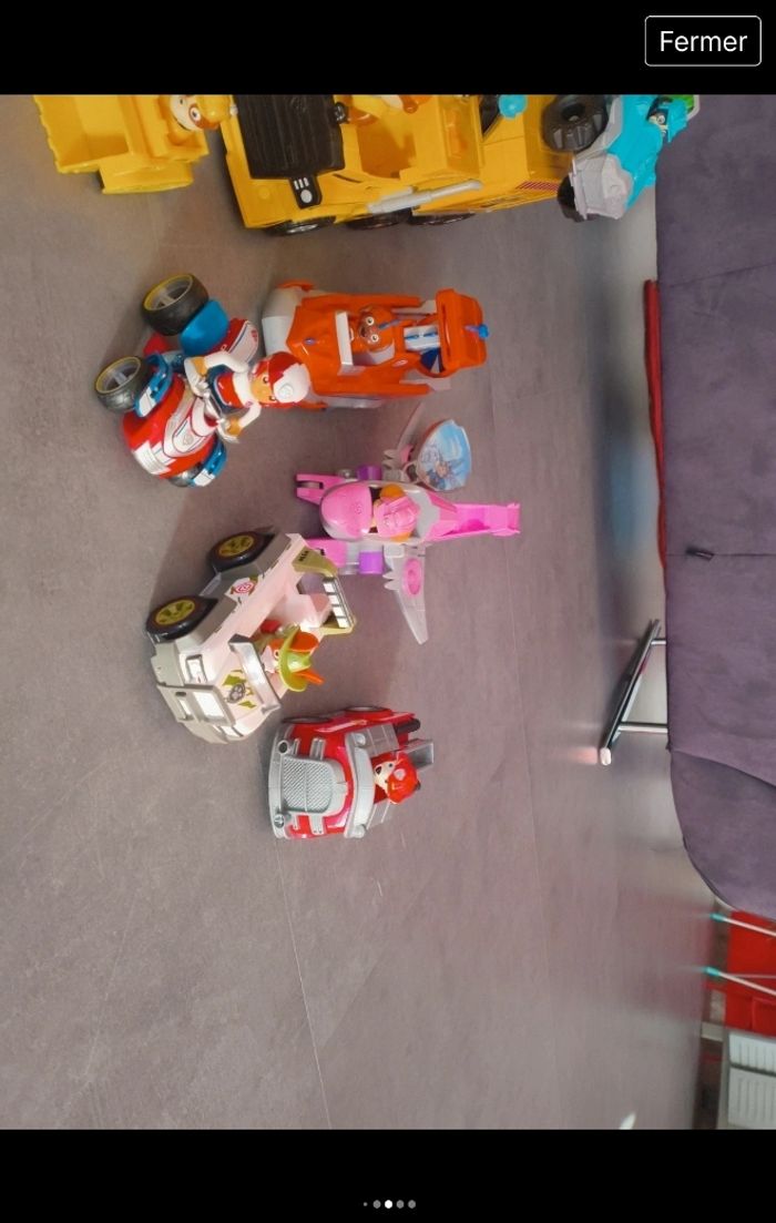 Lot 10 véhicules avec figurines Pat’patrouille, Parfait état - photo numéro 3