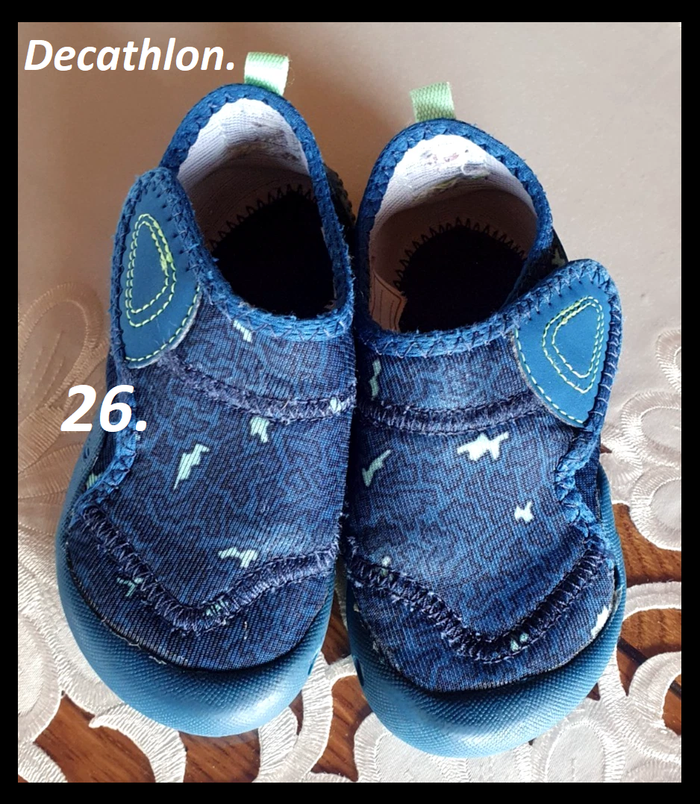 Paire de chaussons/basket bleu T: 26