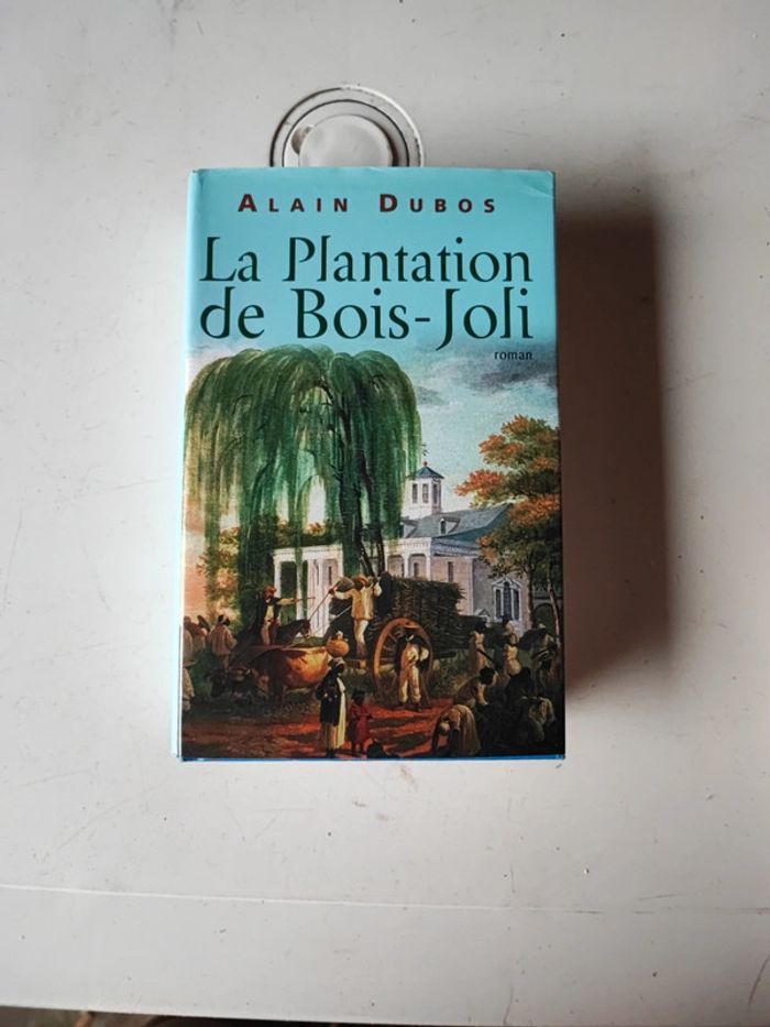 Livre la plantation de bois-joli