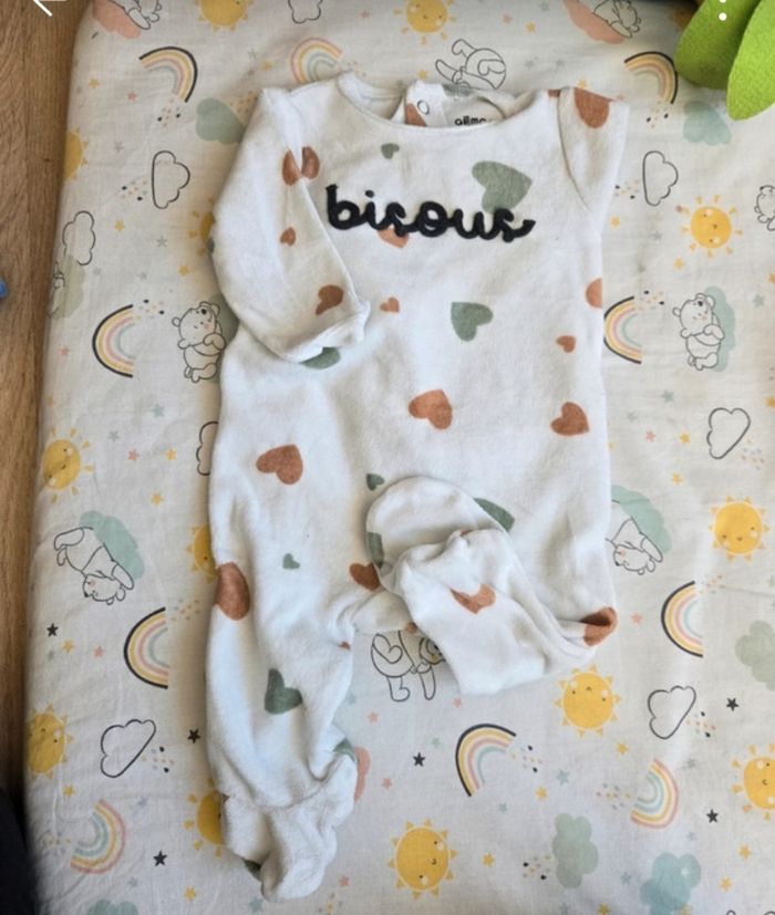 Lots de 8 pyjamas - photo numéro 6