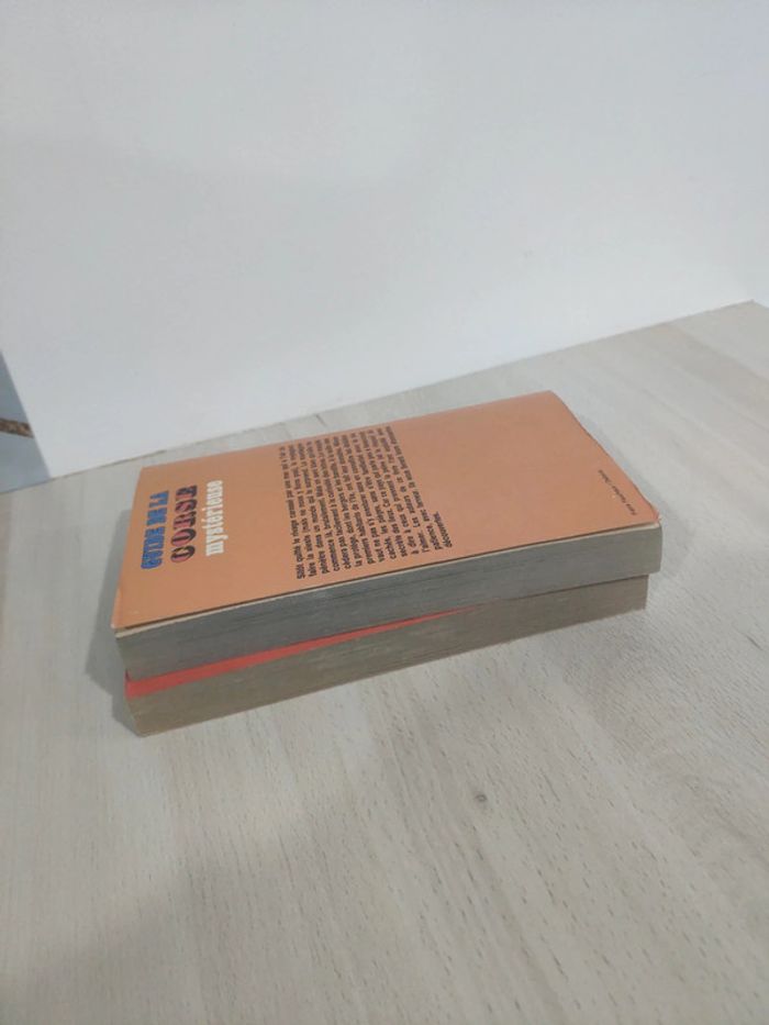 Lot 2 livres guide Corse mystérieuse Ajaccio Bastia Corte Eccica Suarella Zuani pocket - photo numéro 6