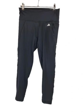 Legging de sport adidas.