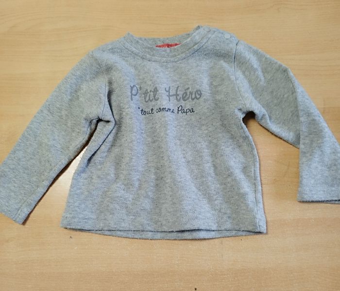 Lot pulls 24 mois - photo numéro 3