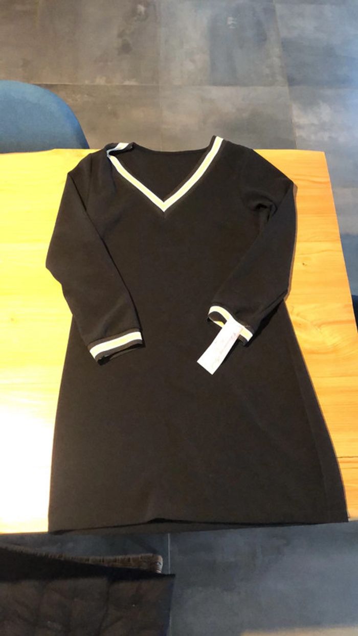 Robe mi-longue noire